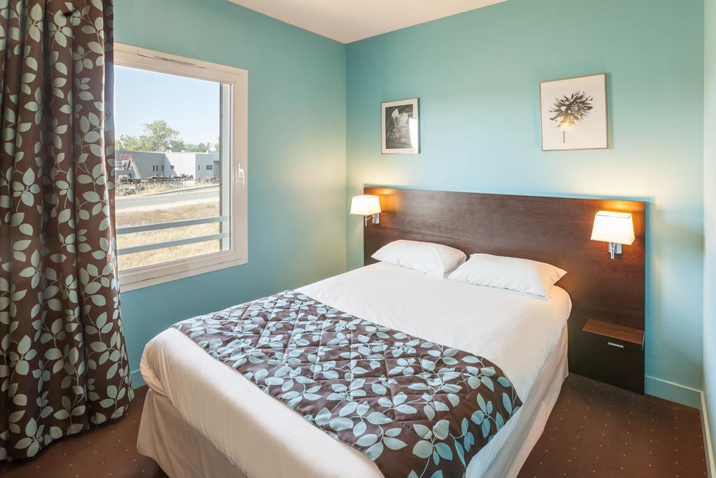 Hotel Alienor Langon  Room photo